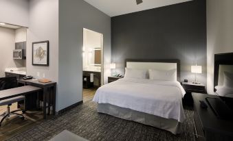 Homewood Suites by Hilton Topeka
