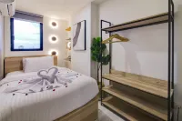 2BR Collins W/ Pool Hoteles en Pinang