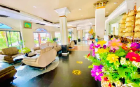 โรงแรมคริสตัล กระบี่