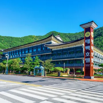 Taebaek Hotel