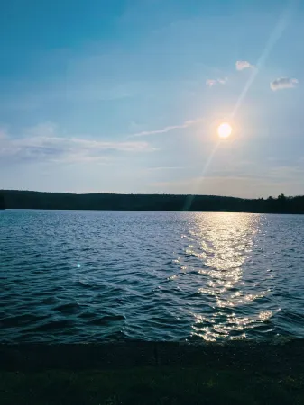 Welcome to our inviting all-season Lakefront Retreat near Lily Dale and Fredonia