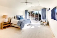 Exquisite Custom Home in the Heart of East Hampton