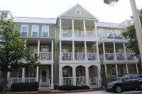 Bay Views, 5 Br - Family Friendly 4 Level Luxury Townhouse, Sunset Island Hotel in zona Roland E. Powell Convention Center