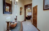 Desert Luxury Retreat - 5-Star