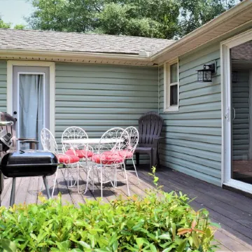 Moonshine Cottage - Time to GOLF!