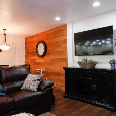 Ski In - Complete Renovation - Premier Luxury Giant Steps Condo - First Floor