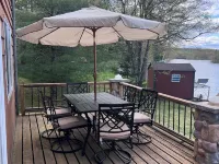 Serene Lake House Hotels in Lenroot