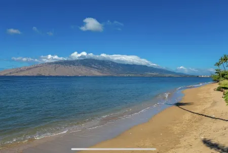 Beautiful Oceanview Condo! Maui Sunset A408 Отели рядом с достопримечательностью «Kīhei Kalama Village»