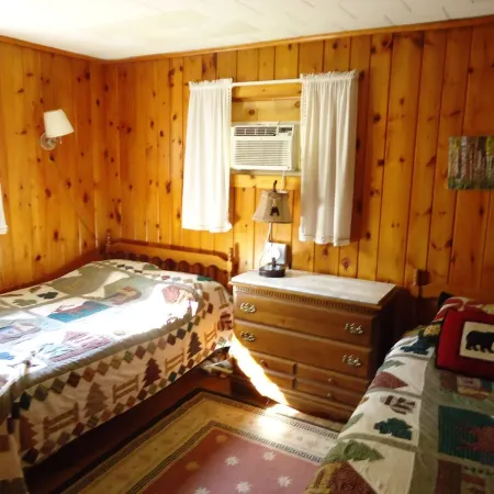5 Bedroom House Lake George Region