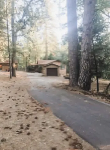 Pine Mountain Lake Retreat 格羅夫蘭酒店