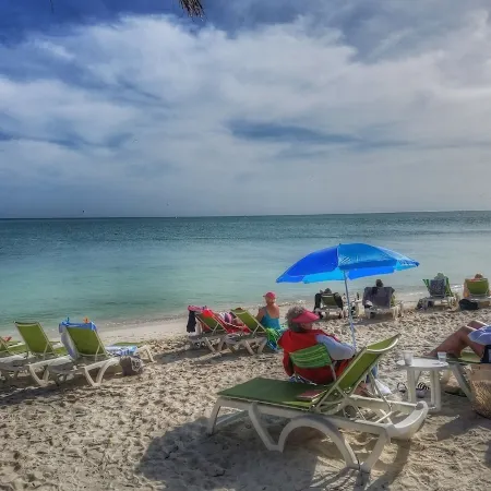 Outstanding pool and outdoor area 5 minute walk to beach!
