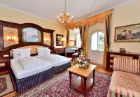 Schloss Hotel Wasserburg Hotels in Wasserburg am Bodensee