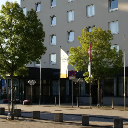 PLAZA Hotel Hanau Отели в г. Ханау