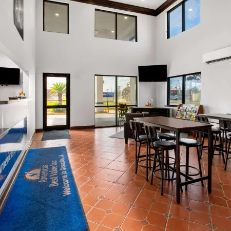 Americas Best Value Inn Gonzales