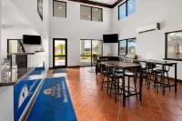 Americas Best Value Inn Gonzales Hotel a Sorrento