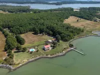 New! Chesapeake Bay Retreat!