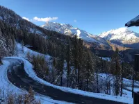 APARTMENT IN RESIDENCE NEAR PISTE
