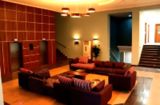 Best Western Plus Elomaz Hotel Hotel di Asaba