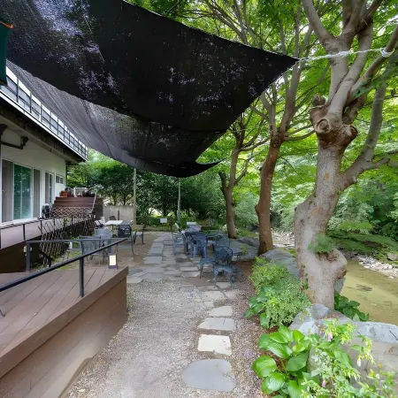 Toechon Cheonjinam Pension