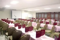 Subic Bay Travelers Hotel & Event Center
