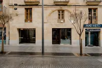 Ikonik Plaza Mercado