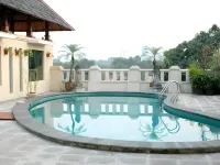 Grand Cemara Hotel - Rooftop Pools