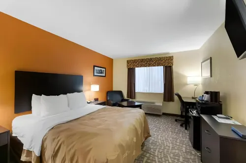 Quality Inn Hotels in Wooster Township