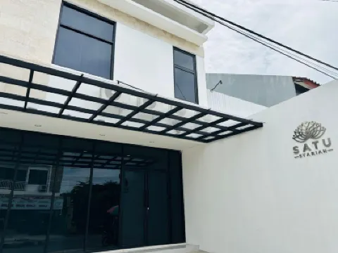 Satu Syariah Purwakarta Hotels in Ciwangi