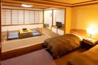 Oze Iwakura Resort Hotel Hôtels à : Katashina