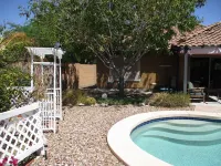 Upscale But Cozy Beach Retreat In The Desert Near Phoenix With Private Pool Hotels in Buckeye