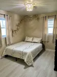 The Hidden Gem - A brand new 2-bedroom duplex in Portage Hotels near Porter Lighthouse