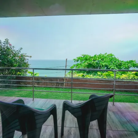 Clafouti Beach Resort