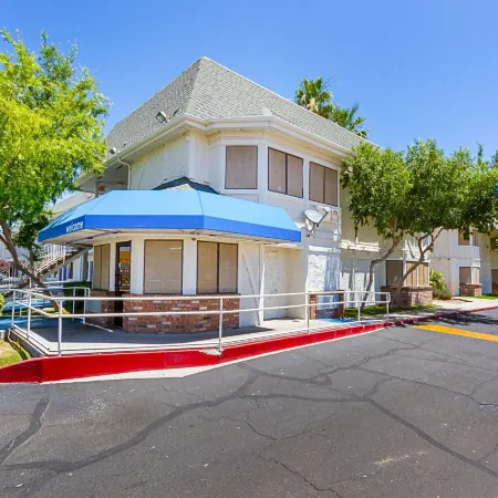 Motel 6 Mesa, AZ - South