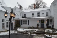 Dowds Country Inn Отели в г. Лайм