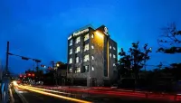 Paulownia Hostel & Guest House Hotels in 