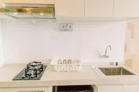 Cozy and Minimalist Studio at Sky House BSD Apartment Hotels in Cisauk