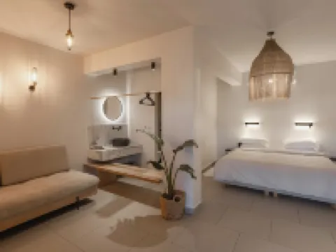 Amal Kythnos Suites Hotels in Kythnos