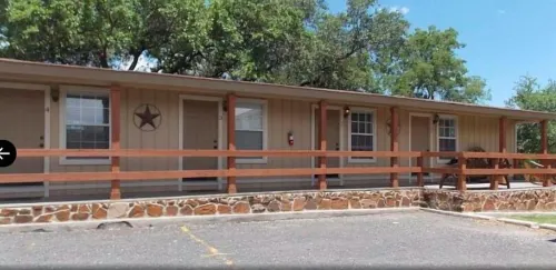 達人旅館和燒烤店 斯普林布蘭奇住宿飯店
