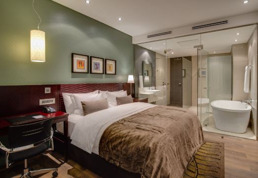 얼라이언스 바이 이글스 객실