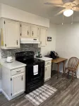 Lovely 2-BR Apt Fully Furnished! Master long Suite Các khách sạn gần Mercyhurst University