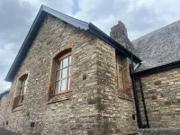 Amazing! Barnstaple Charm Apartment Отели в г. Аплдор