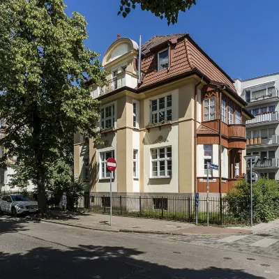 Sanhaus Apartments - ul Haffnera I Okolice - 3-5 Minut od plaży I Deptaka Hotels near Sopot Beach