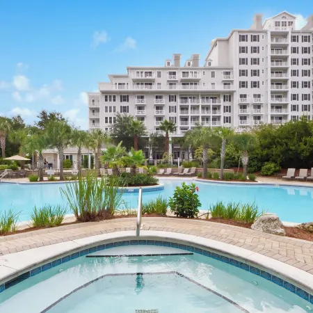Steps from Baytowne Wharf with Pool & Private Beach Access