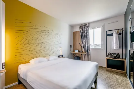 B&B Hotel Bordeaux Talence Отели рядом с достопримечательностью «Eglise St-Pierre de Gradignan»