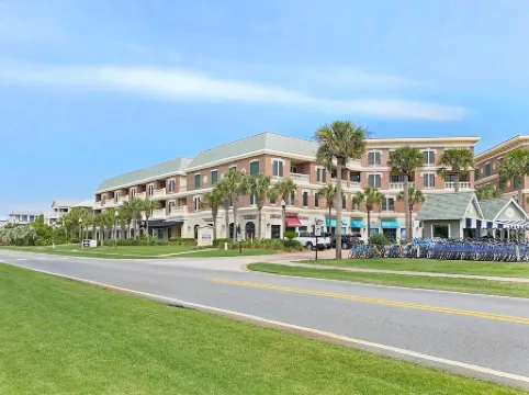 Seacrest - 6 - 2 Br Townhouse by RedAwning