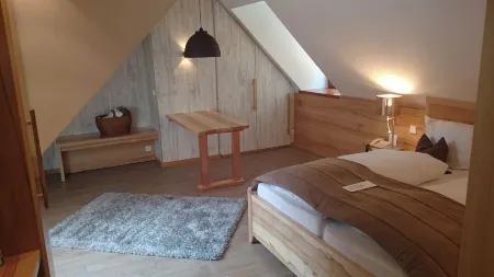 Hotel Im Krummbachtal Отели в г. Бад-Нойштадт-ан-дер-Зале