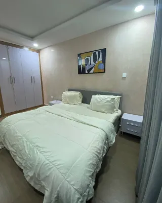 Tiptopapartment Hotels near Abuja Shopping Mall Wuse zone 3