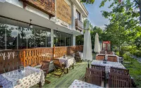 Agva Piazza Hotel