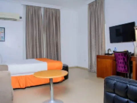 Morning Side Suites Hotels near Landmark Serviced Office