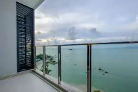 Tanjung Point Residences - View biển